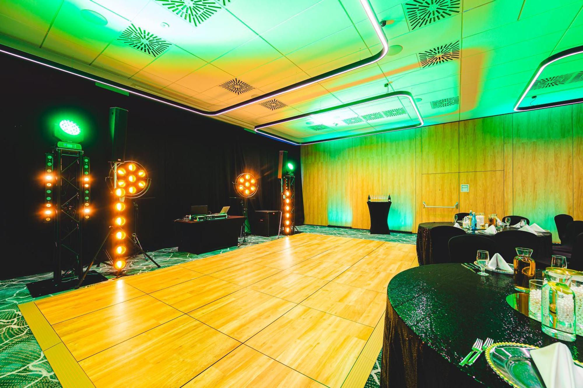 Hilton Garden Inn ראדום מראה חיצוני תמונה
